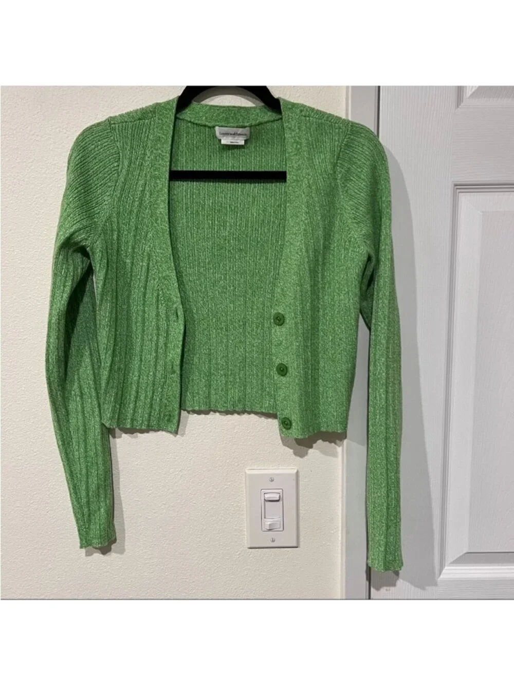 Lovers and Friends Soft Knit Ribbed Cropped Cardigan Sweater Size Small